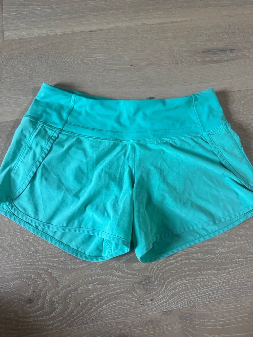 Lululemon Speed Up Short 4”